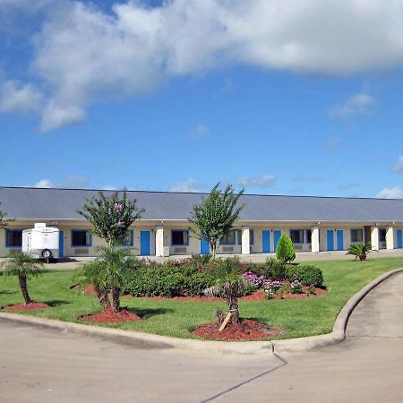 Relax Inn & Suites Angleton Exterior foto